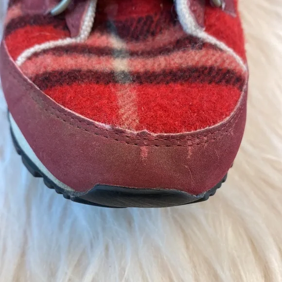 Nike Hi3 Plaid Winter Snow Boots, Size 5 - Picture 15 of 16